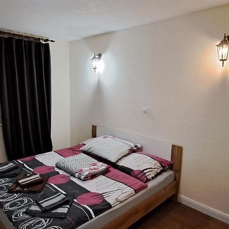 2 Rooms Apartment In Old Town Kosice Exterior photo